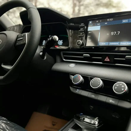 Smart Car Features for Convenient Urban Transportation