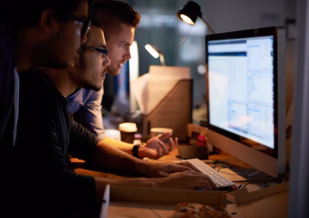 Structuring Business Reports for Professional Communication Needs