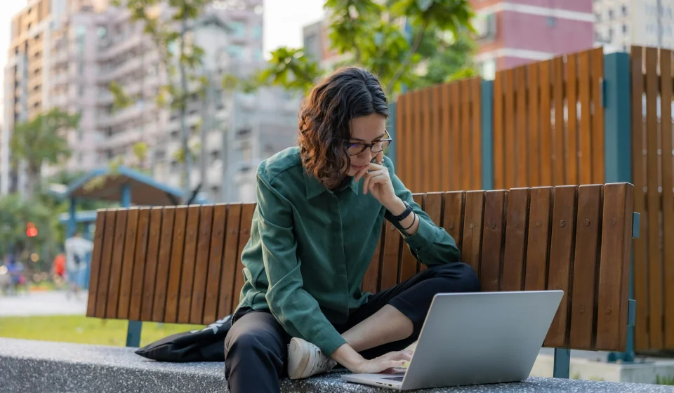 Creating Reader Friendly Research Articles for Online Platforms